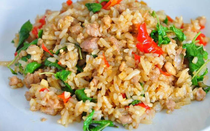 បាយឆាសាច់គោម្រះព្រៅ