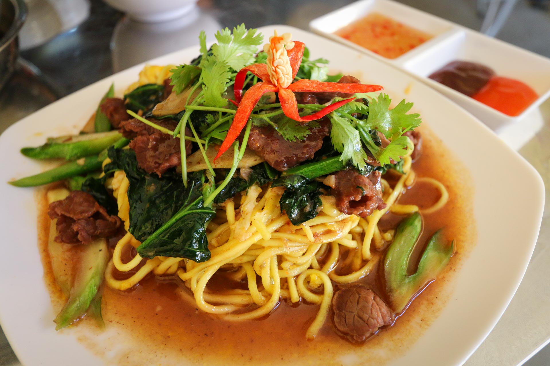 មីឆាសាច់គោ